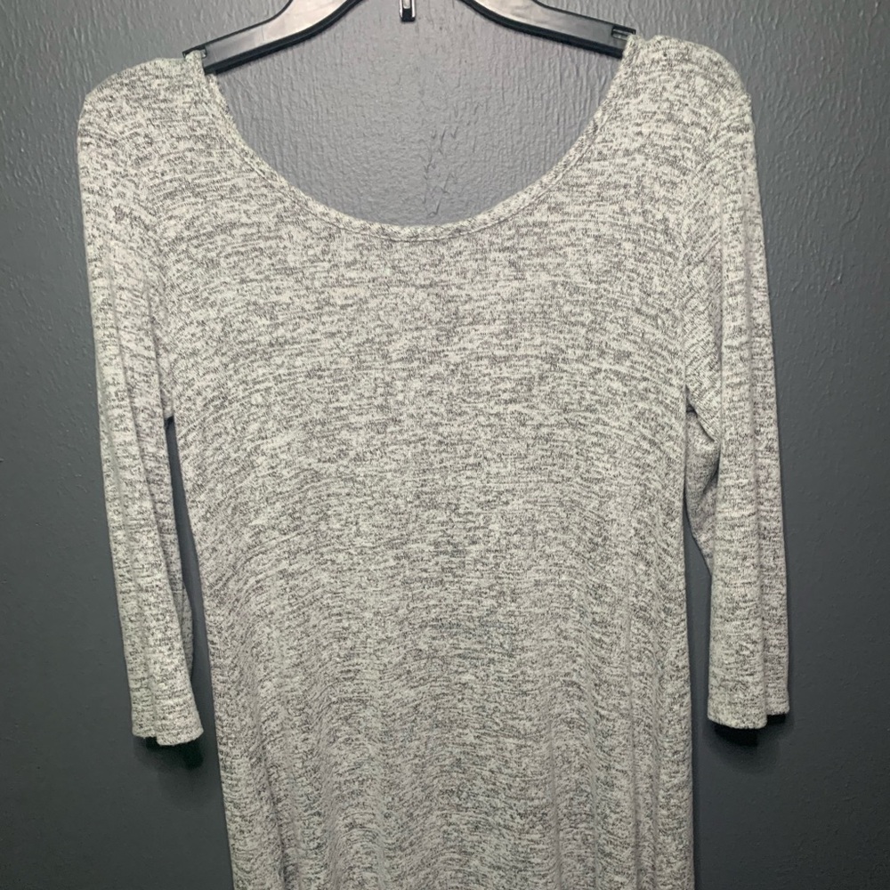 Olivia Rae, Size M, Light gray